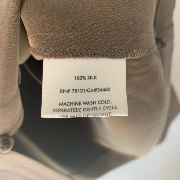 100% silk Eileen Fisher Shirt - Picture 4 of 7